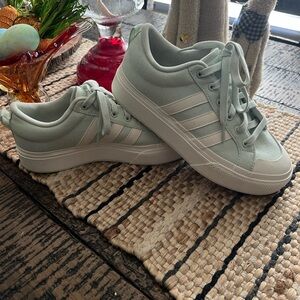 Adidas Bravada 2.0 Platforms